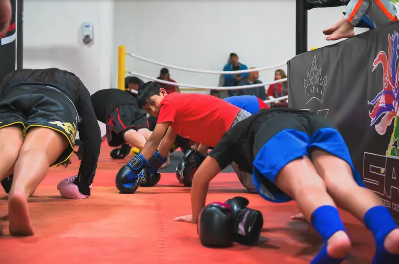 kickboxing classes Xayaveth Muay Thai Gym