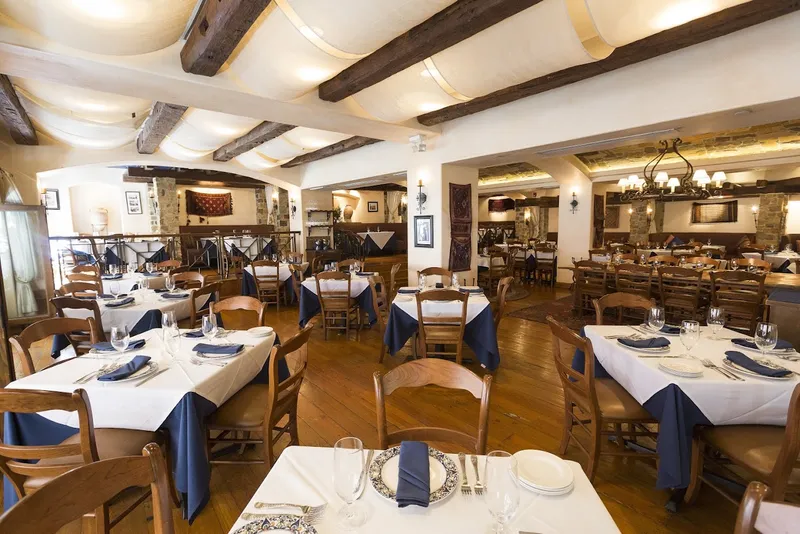 restaurants for large groups Estia Restaurant