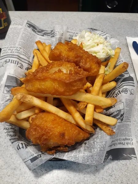 fish and chips Pearl's Oyster Bar