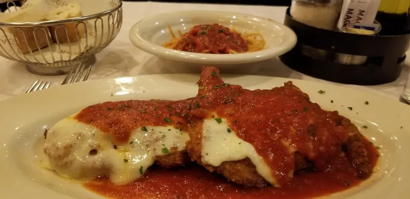 chicken parmesan Maggiano's Little Italy