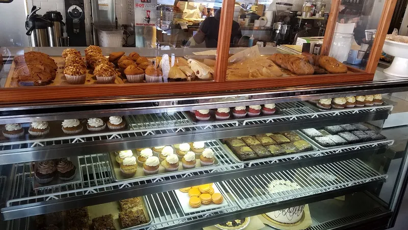 bakeries Jewel's Bakery & Cafe in Camelback East Village