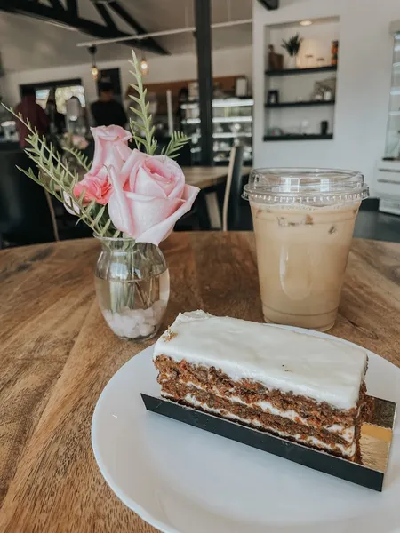 carrot cake JL Patisserie