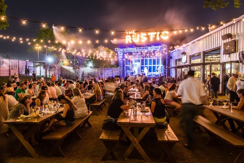 outdoor dining The Rustic