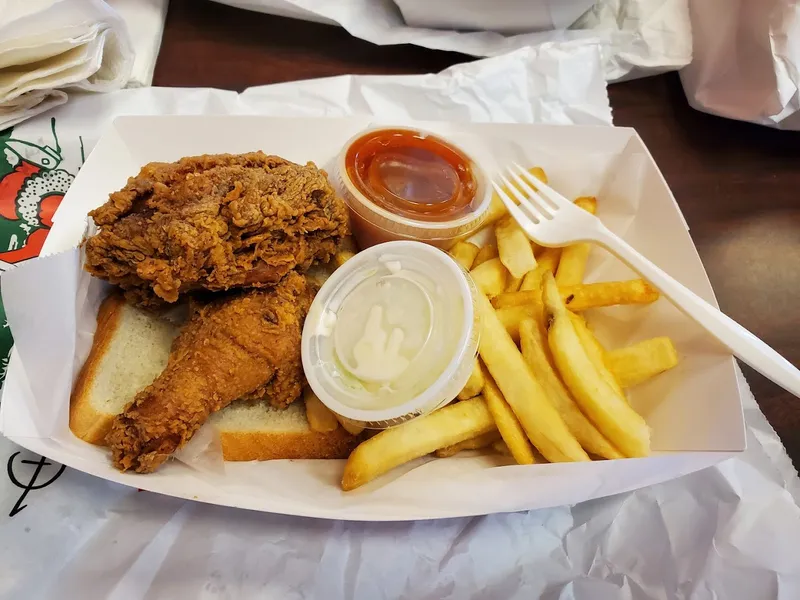 chicken tenders Harold's Chicken