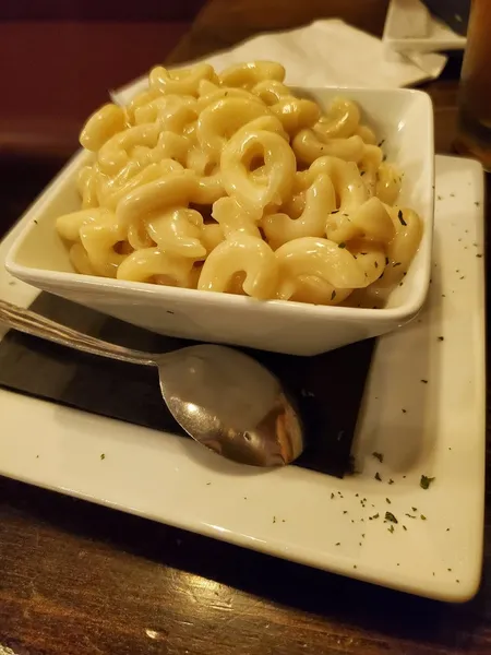 Mac and Cheese The Kettle Black Kitchen & Pub