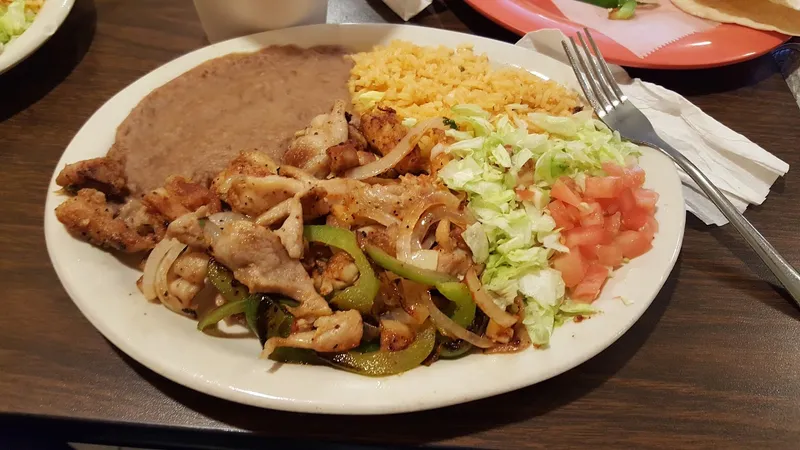 chicken fajitas Don Jose Mexican Grill in Harlandale