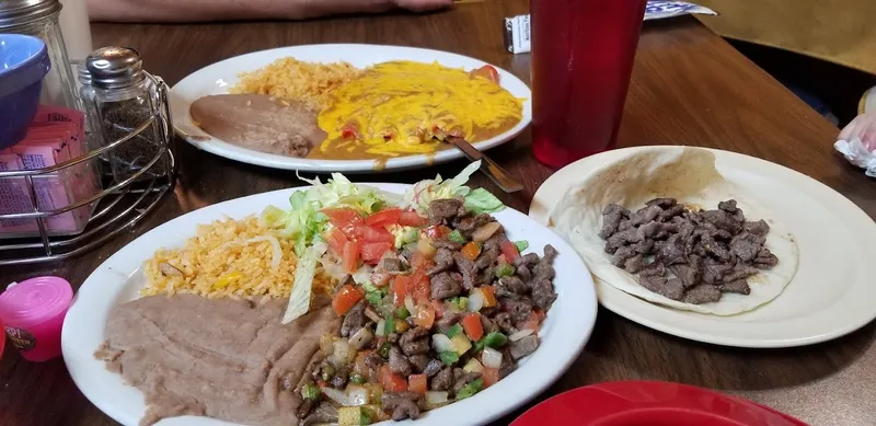 chicken fajitas Las Cazuelas Restaurant