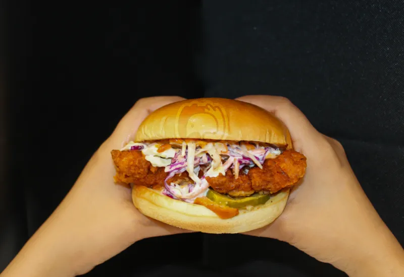 chicken sandwiches Hot Clucks