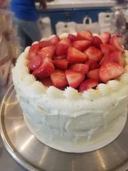 strawberry cake in Dallas