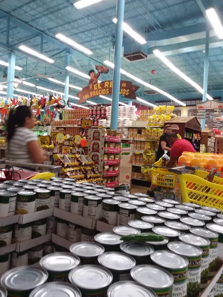 grocery stores El Rancho Supermercado