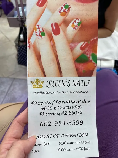 nail salons Queen's Nails