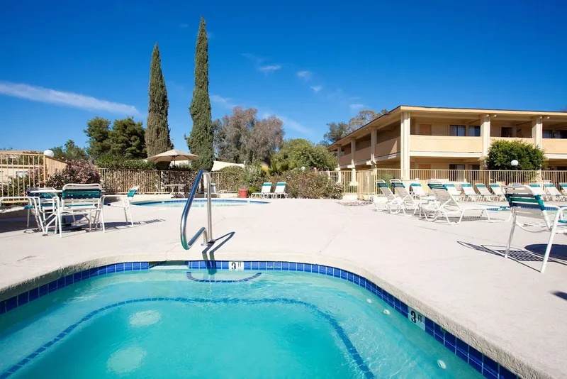 bed and breakfasts La Quinta Inn by Wyndham Phoenix North