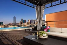 Best of 10 Eco-Friendly hotels in Dallas