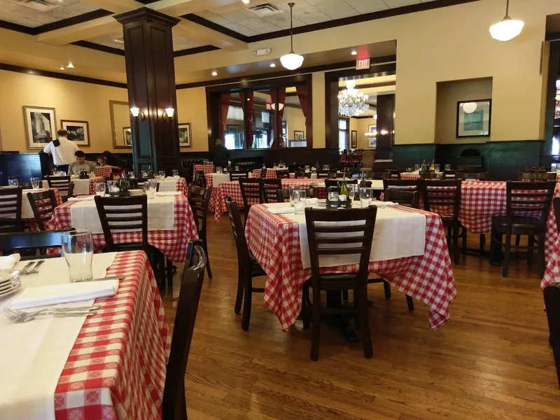 family restaurants Maggiano's Little Italy