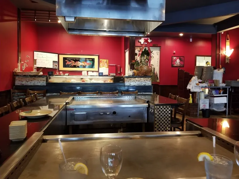 Hibachi restaurants Daiki Hibachi and Sushi