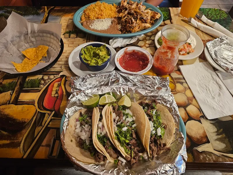 chicken fajitas El Azteca Mexican Restaurant Bar & Grill