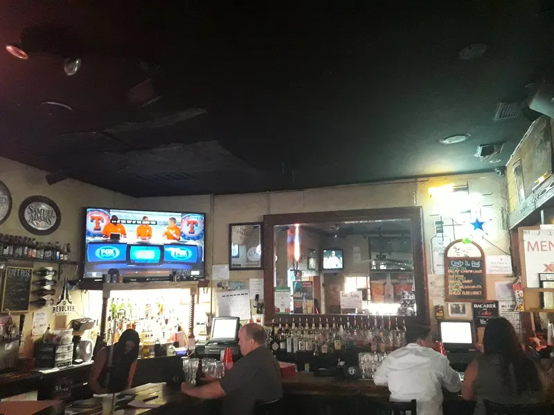 Beer Bars Uptown Pub in Oak Lawn