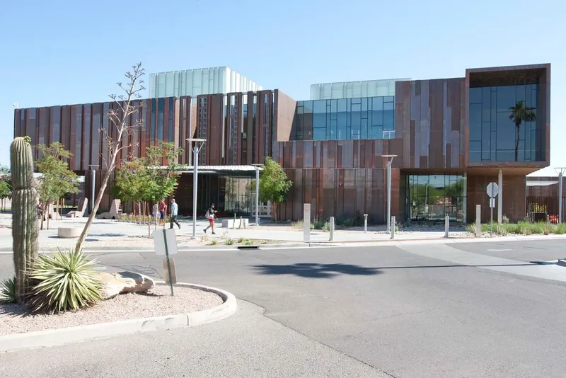 Libraries South Mountain Community Library