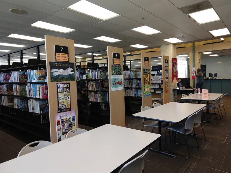 Libraries North Oak Cliff Branch Library