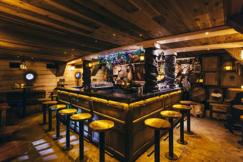 themed bars UnderTow