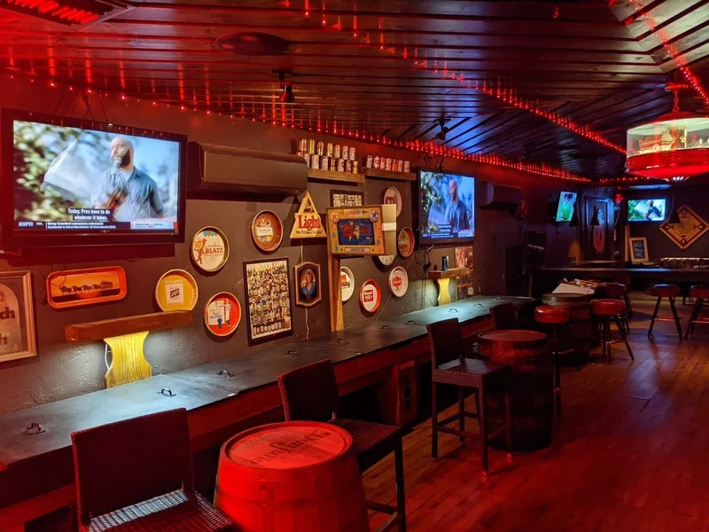 Best of 11 themed bars in Phoenix