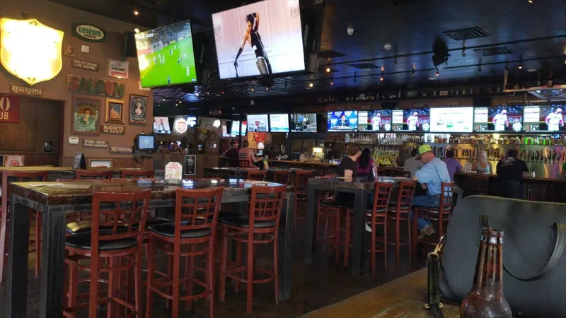 sports bars Little Woodrow's Stone Oak