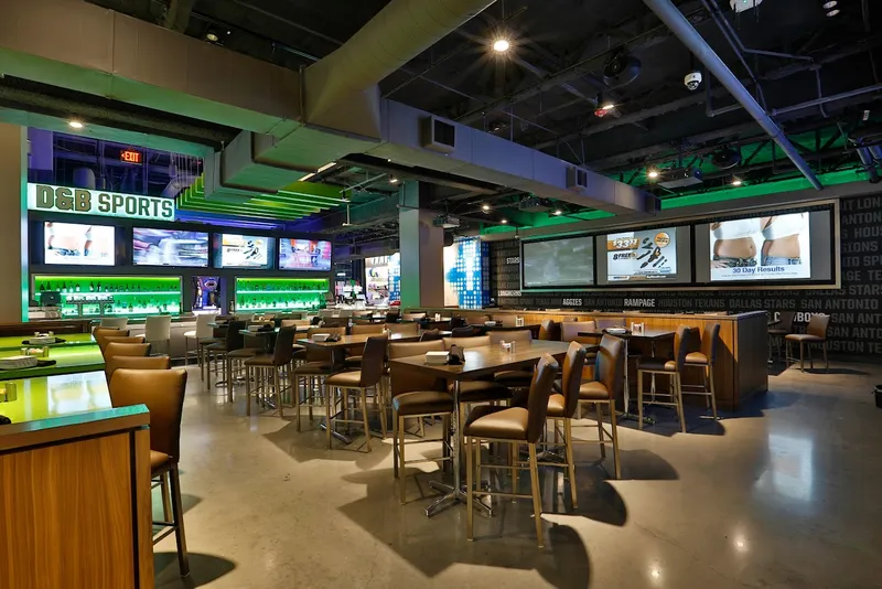 sports bars Dave & Buster's San Antonio - Rivercenter