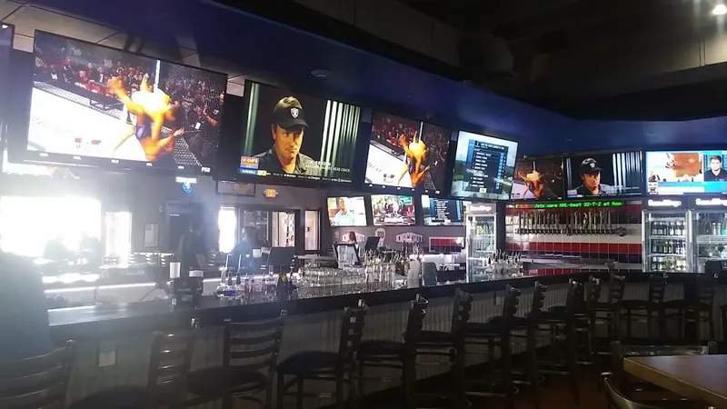 sports bars Knockout Sports Bar - Dallas