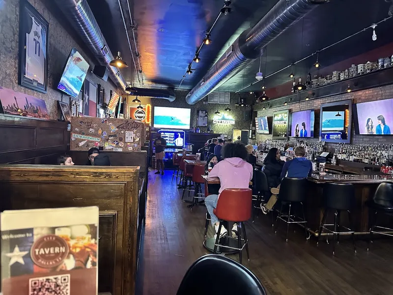 sports bars City Tavern