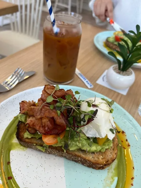 avocado toast Bluestone Lane Walnut Street Café