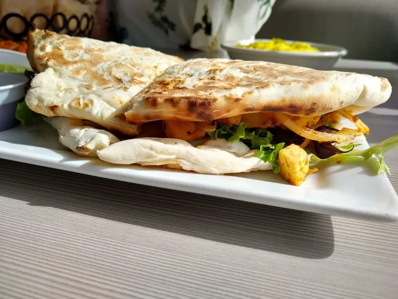 chicken roll Roti Grill