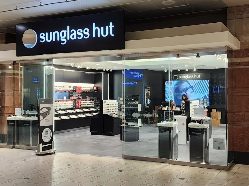 sunglasses stores Sunglass Hut