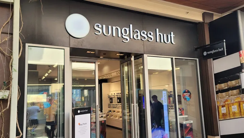 sunglasses stores Sunglass Hut