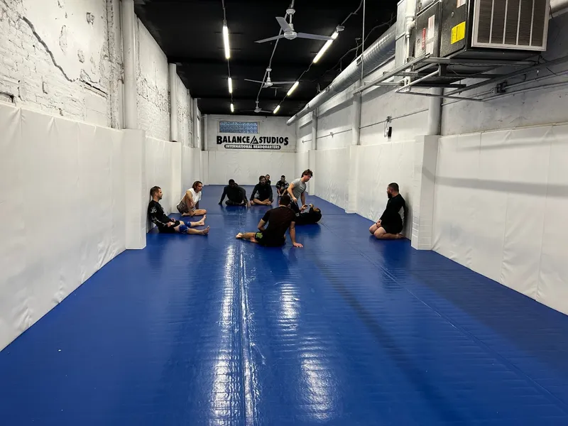 Jiu Jitsu Classes Balance Studios HQ: Gracie Jiu-Jitsu & Muay Thai