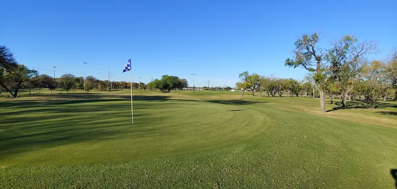 golf lessons San Pedro Driving Range and Par 3