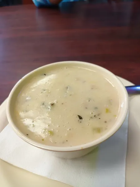 clam chowder Fish n Tails Oyster Bar