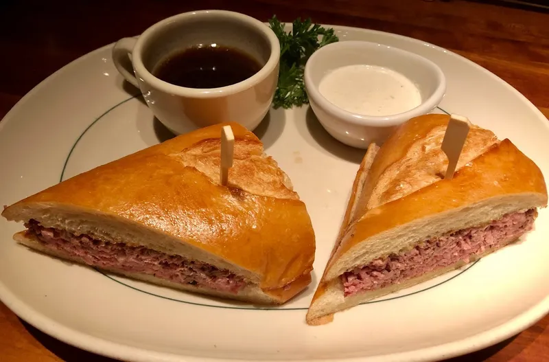 french dip Hillstone