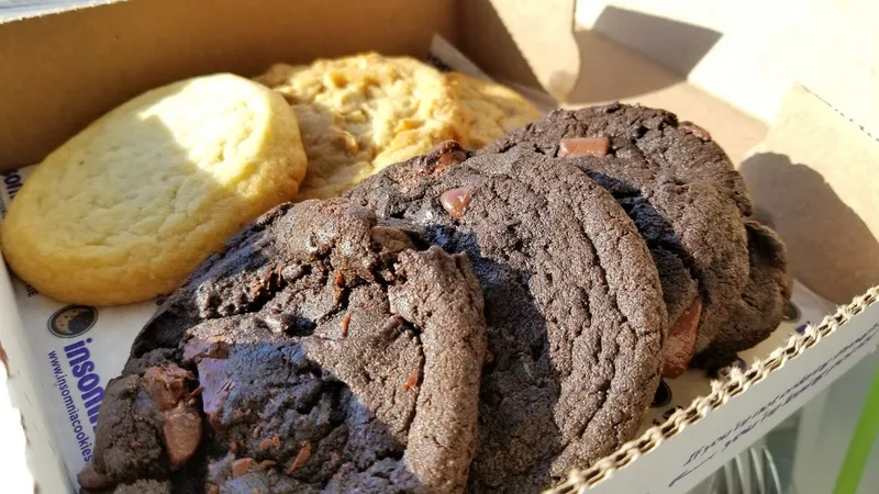 brownies Insomnia Cookies