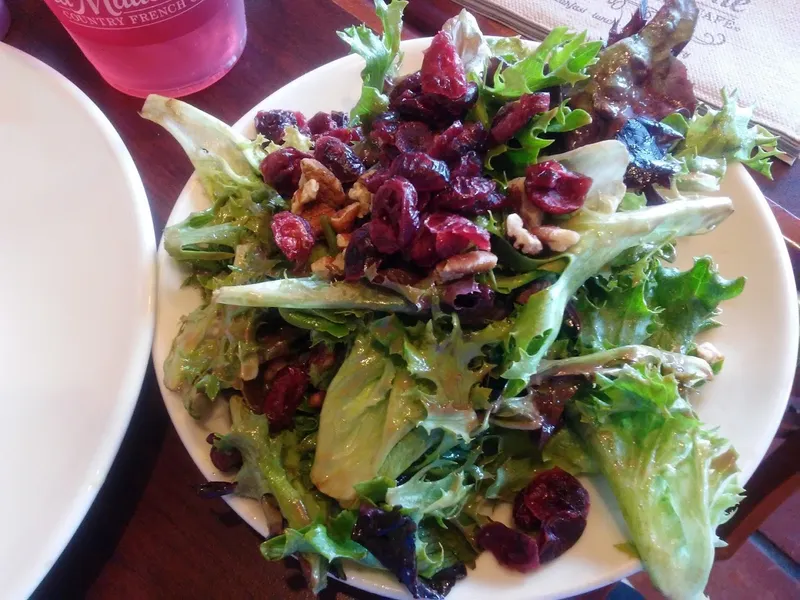 caesar salad la Madeleine