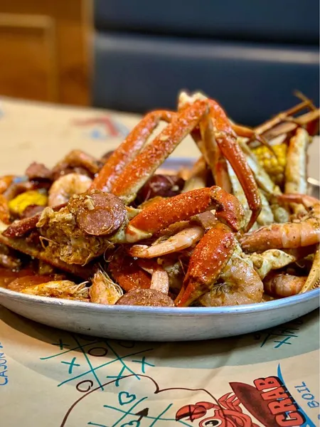 cajun Fries Surfing Crab (Cajun Seafood Boiled)