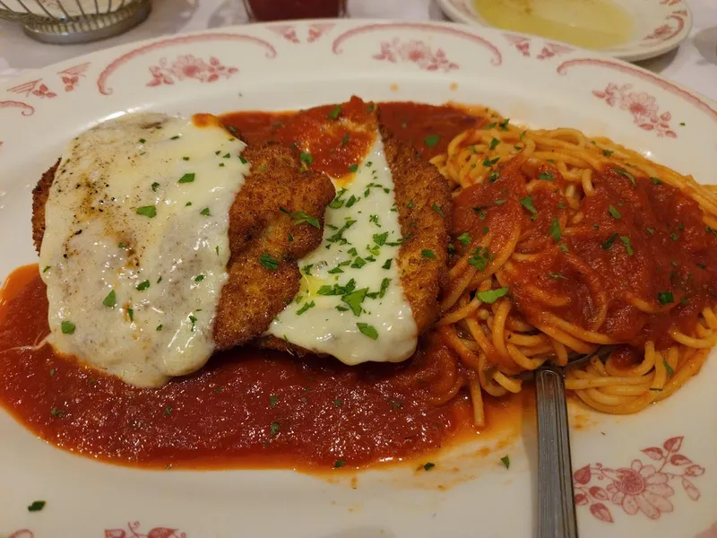 chicken parmesan Maggiano's Little Italy