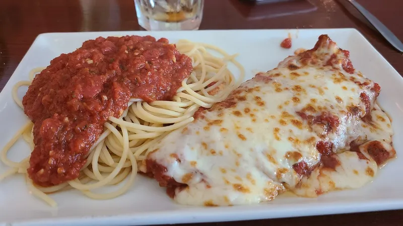 chicken parmesan Amore Italian Bistro