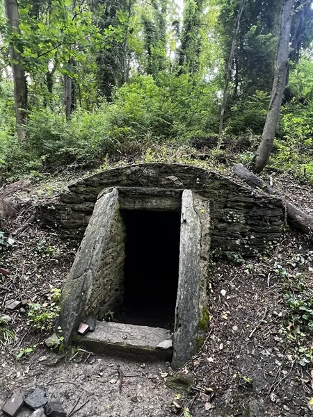 photo spots Kelpius Cave