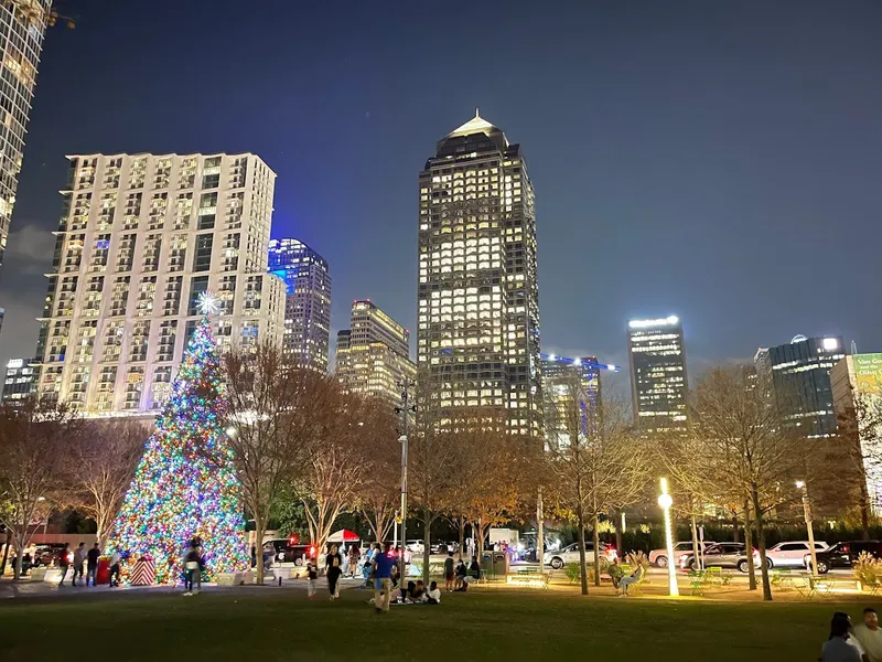 photo spots Klyde Warren Park