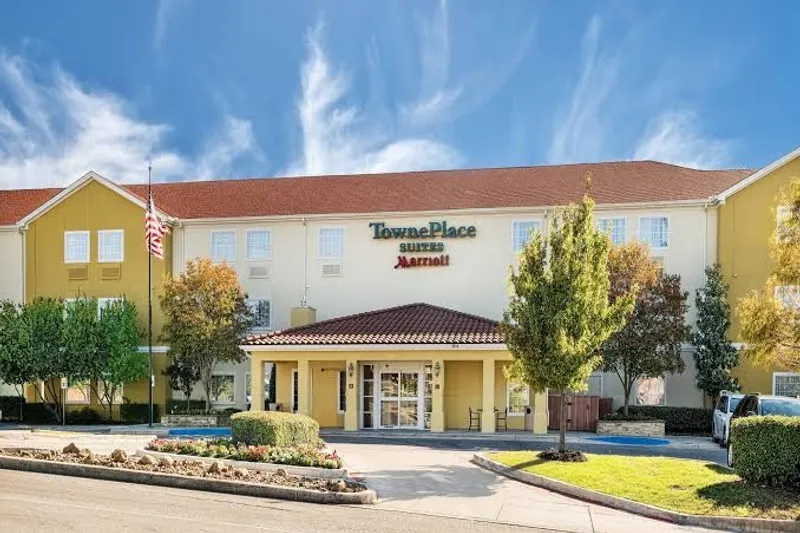 hotel with laundry facilities TownePlace Suites San Antonio Northwest