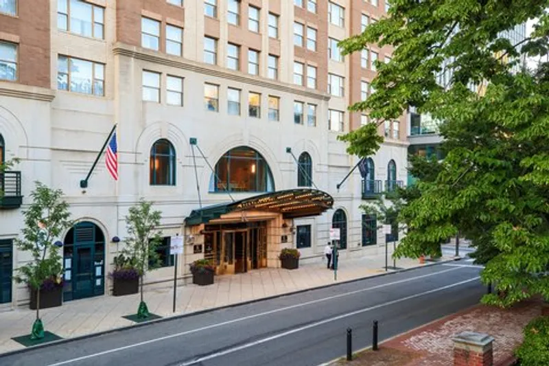 4 star hotels Renaissance Philadelphia Downtown Hotel