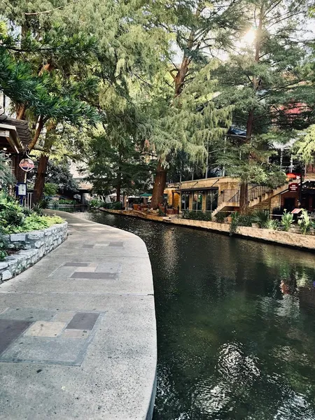 photo spots San Antonio River Walk