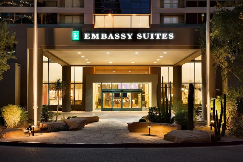 business hotels Embassy Suites by Hilton Phoenix Downtown North