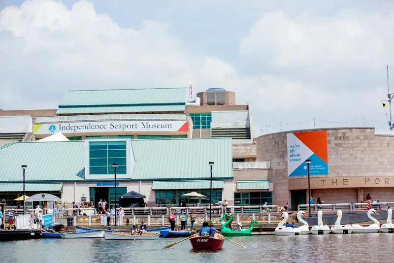 Art galleries Independence Seaport Museum