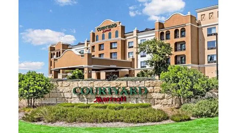 Hotels with bars Courtyard San Antonio SeaWorld®/Westover Hills